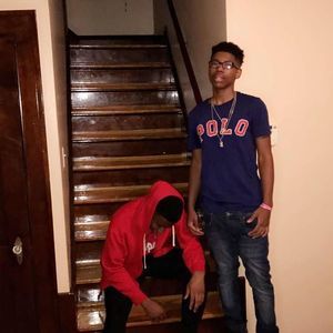 Meet your Posher, Troy